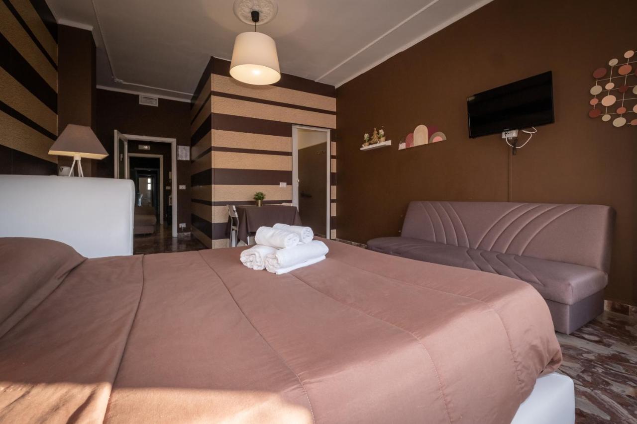 Cconforthotels R&B Semplici Emozioni Bari Exteriör bild