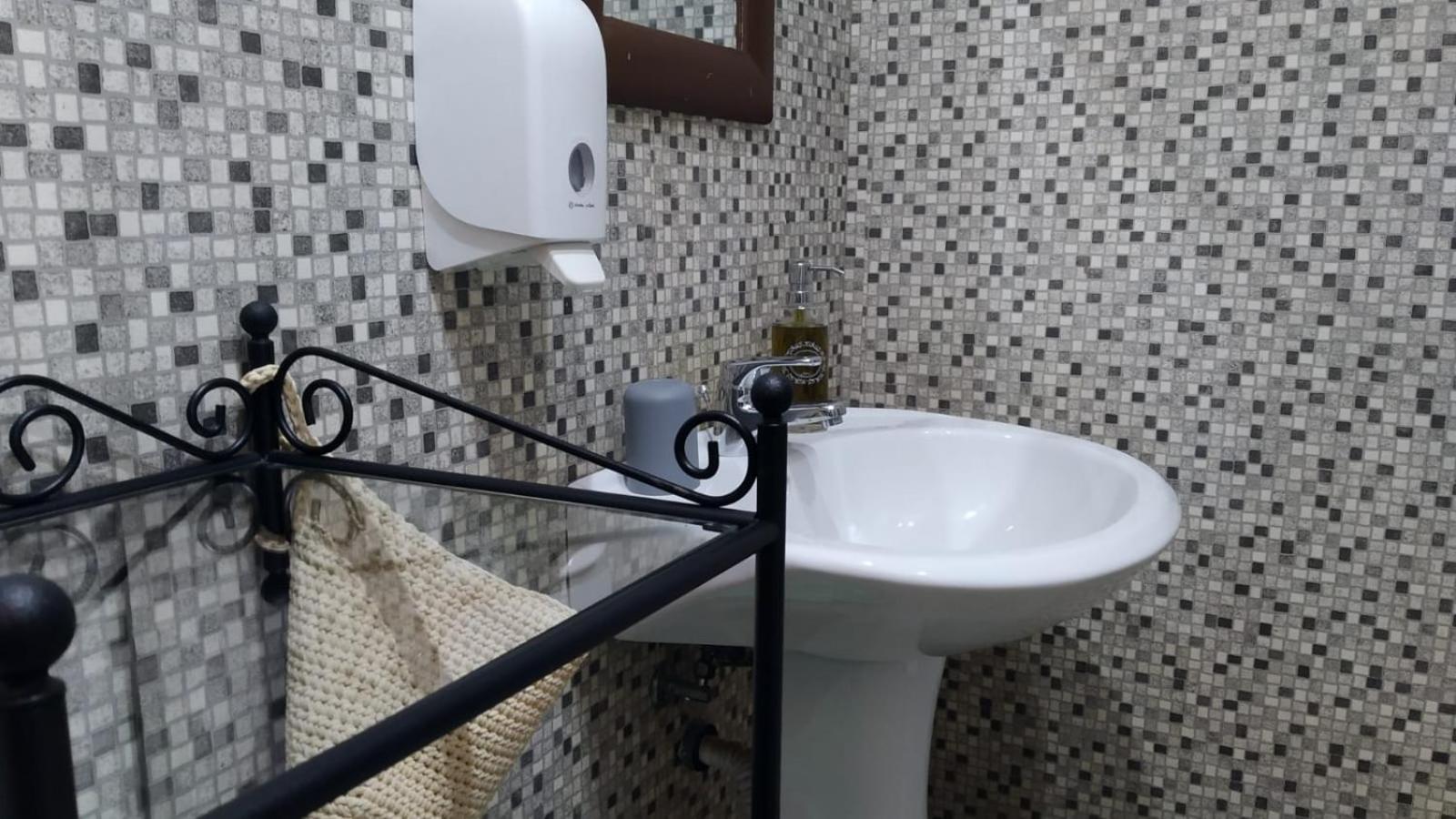 Cconforthotels R&B Semplici Emozioni Bari Exteriör bild