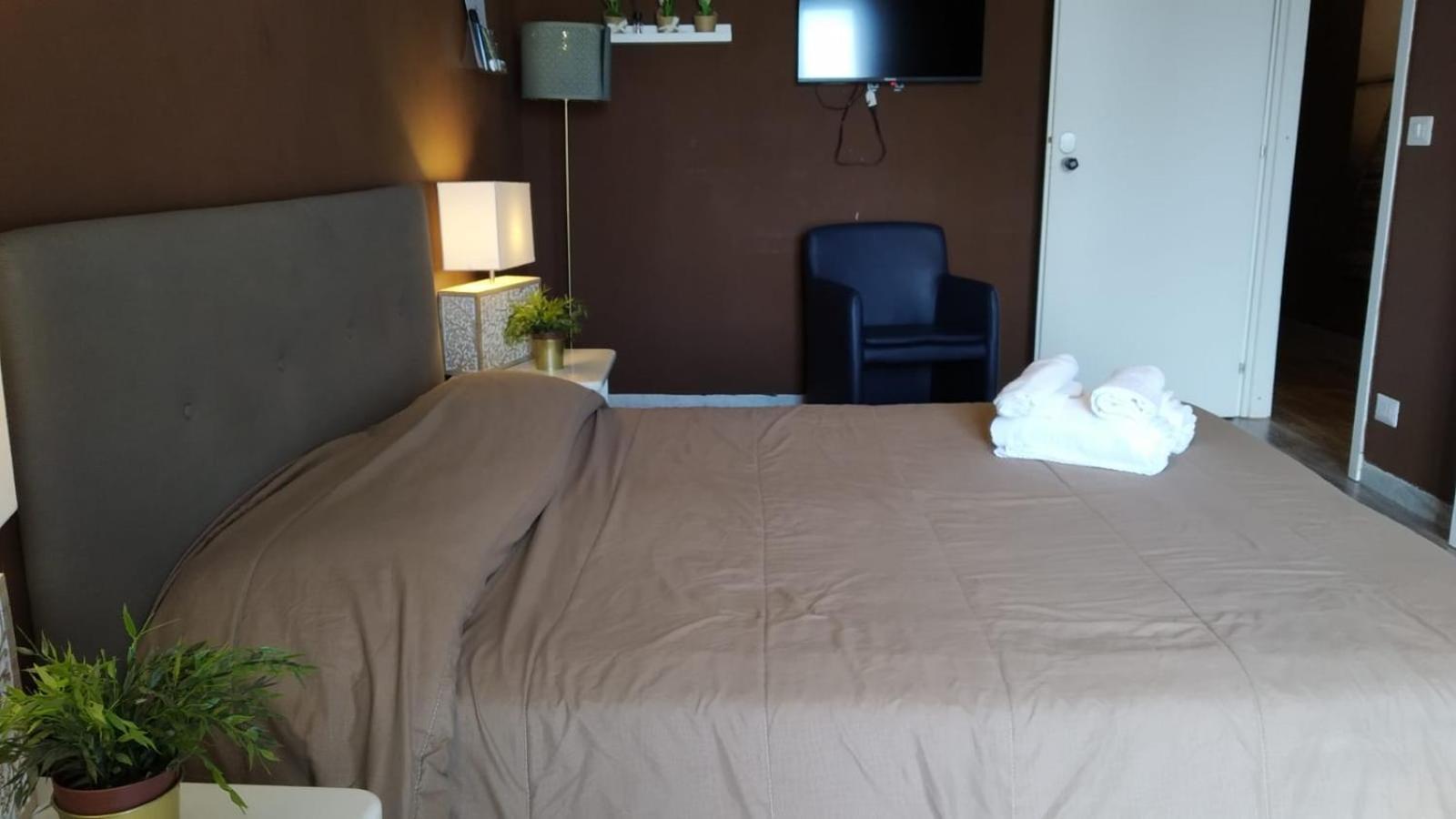 Cconforthotels R&B Semplici Emozioni Bari Exteriör bild